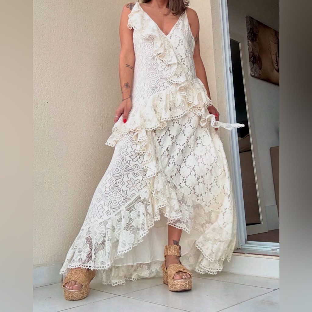 Lace Ruffle V-Neck Maxi Dress - White